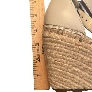 Elegant Vince Camuto Cream Wedge Sandals